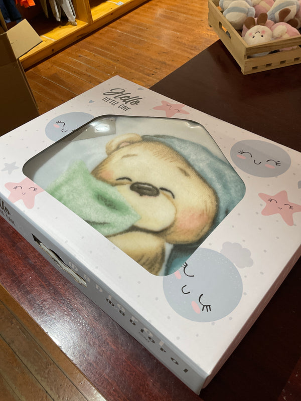 Manterol  Cot Blanket