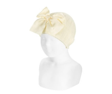 Condor cream hat with bow