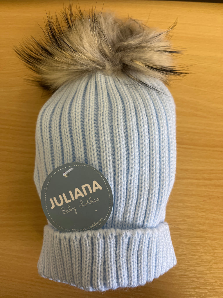 Juliana hat