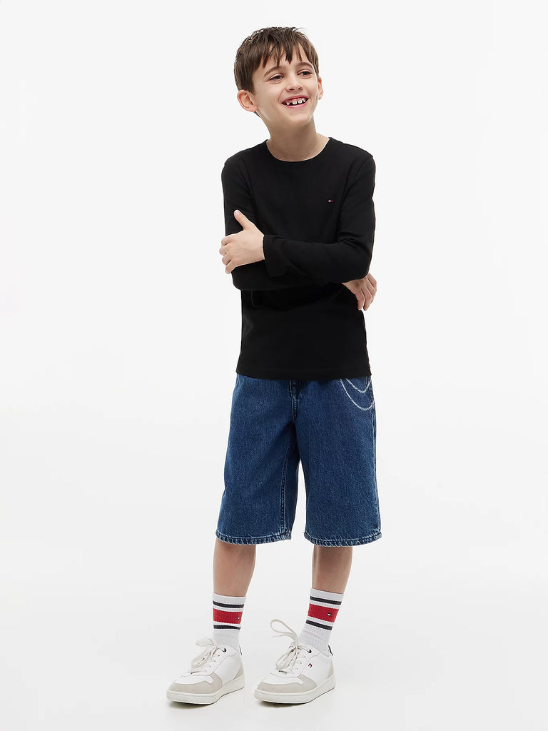 Tommy Hilfiger Black t-shirt