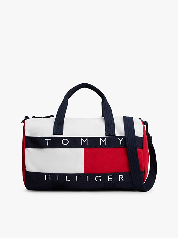Tommy Hilfiger flag sports bag