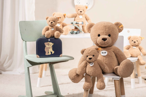 Steiff Ben Teddy Bear 21 in suitcase
