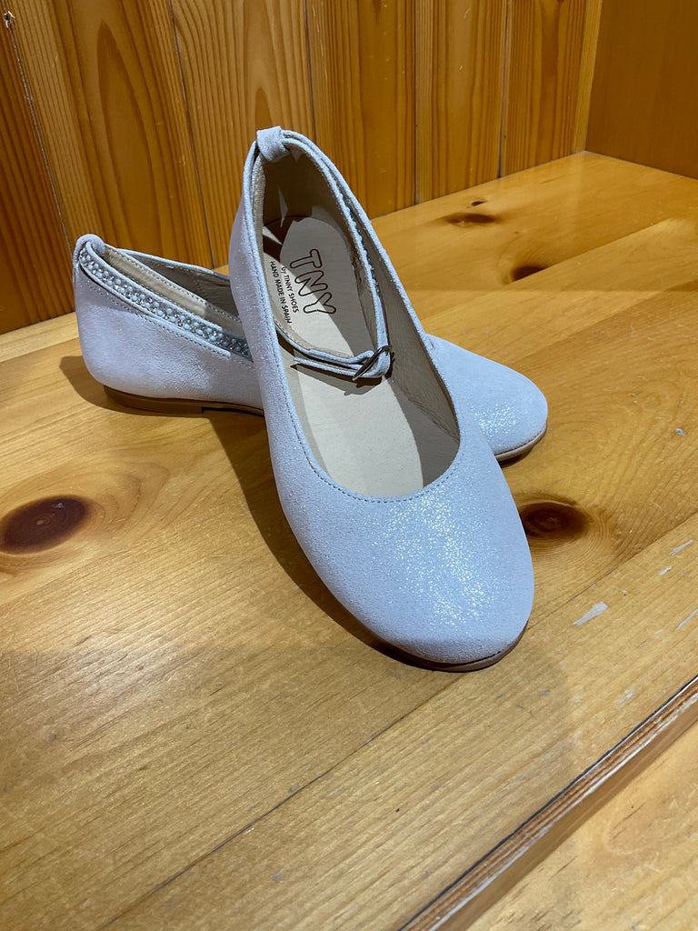 Girls champagne sales shoes